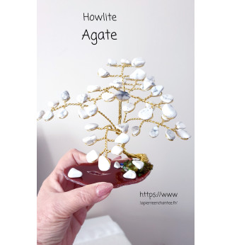 Arbre de vie en Howlite sur Agate.