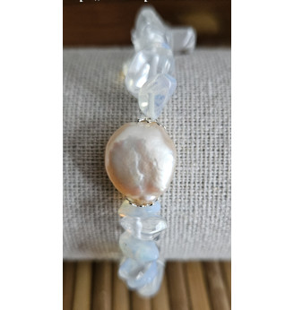 Bracelet perle d'eau douce et Quartz Angel Aura.