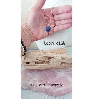 Pendentif en Lapis-lazuli , forme cœur .