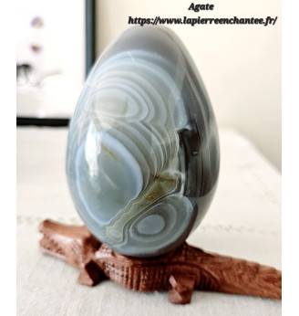 Agate, oeuf.