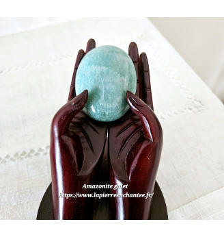 Amazonite, galet.