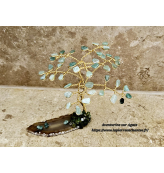 Arbre de vie en Aventurine sur tranche d'agate naturelle.
