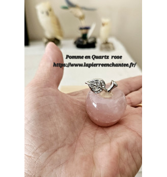 Quartz rose , jolie pomme .
