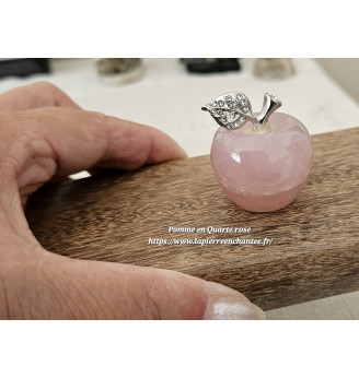 Quartz rose , jolie pomme .