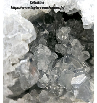 Célestine de Madagascar qualité AAA.