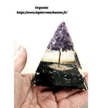 Orgonite Arbre de vie en Améthyste et Tourmaline.