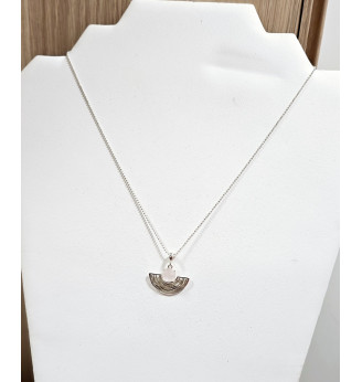 Pendentif en Quartz rose sertissage en Argent massif 925 .