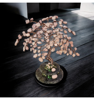 Arbre de vie en Quartz rose et socle en Labradorite.