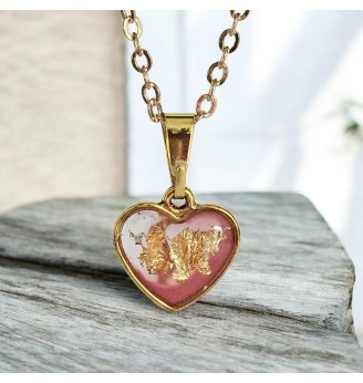 Pendentif Cœur en Résine façon Vitrail – Vieux Rose, Feuille d’Or .