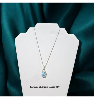 Pendentif en Larimar Sertissage Argent à Volute , élégance Bleu Lagon