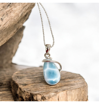 Pendentif en Larimar Sertissage Argent à Volute , élégance Bleu Lagon