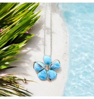 Pendentif en Larimar, sertissage Fleur en Argent massif 925 .