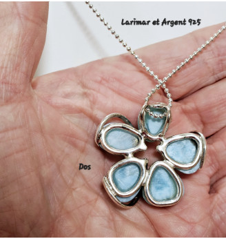 Pendentif en Larimar, sertissage Fleur en Argent massif 925 .