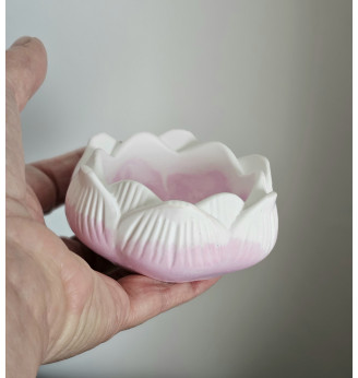 Photophore bougeoir Lotus en Résine Naturelle – Ambiance Zen et Romantique