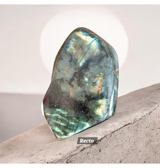 Labradorite naturelle – Pierre de protection et d’harmonie