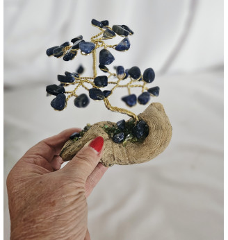 Arbre de Vie en Sodalite sur bois flotté – Création artisanale en pierres naturelles