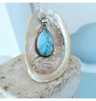 Pendentif Apatite et Argent 925 – Pierre d’Équilibre et d’Inspiration