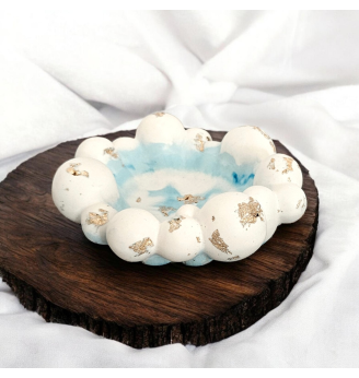 Coupelle à bijoux nuage en résine – Blanc, bleu pastel et feuilles dorées