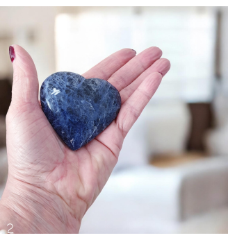 Sodalite Naturelle  cœur 115 g – Pierre Bleue de Collection et d’Harmonie