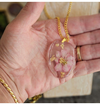 Pendentif en résine cristal , bohème , fleur rose naturelle et feuilles d'or