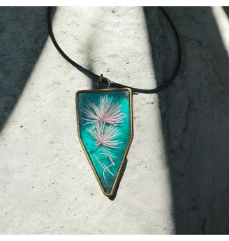Pendentif en résine cristal...