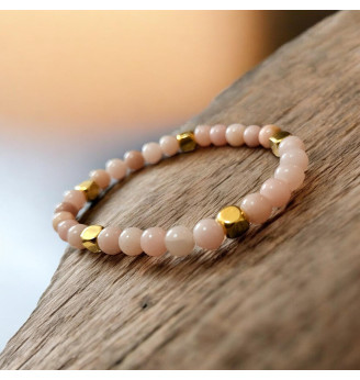 Bracelet en Opale Rose Naturelle 6 mm – Finitions Dorées et Pierre Naturelle