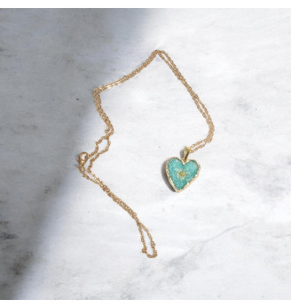 Pendentif en résine cristal , cœur turquoise irisé  – Étoile dorée – Bijou artisanal été