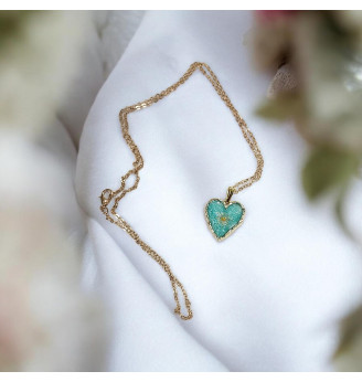 Pendentif en résine cristal , cœur turquoise irisé  – Étoile dorée – Bijou artisanal été