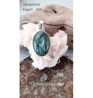 Pendentif en Séraphinite et Argent 925 .