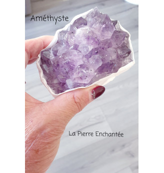 Améthyste du Brésil , druse cristallisée ,qualité AAA .
