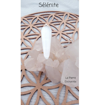 Pendentif en Sélénite  forme pendule .