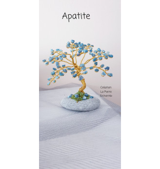 Arbre de vie Apatite brute sur son galet naturel.