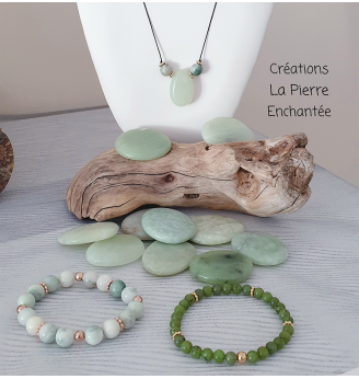 Bracelet en Jade  6 mm .