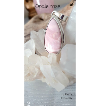 Pendentif en Opale rose , serti Argent massif 925.