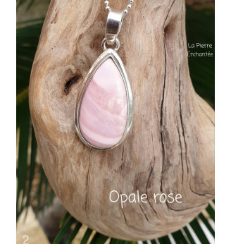 Pendentif en Opale rose , serti Argent massif 925.