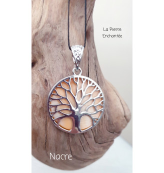 Pendentif en Nacre forme Arbre de vie .