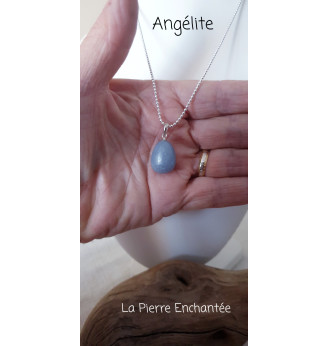 Pendentif en Angélite – Bijou de paix et de douceur spirituelle