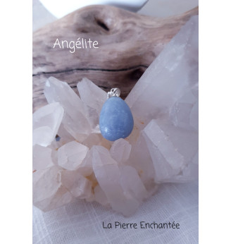 Pendentif en Angélite – Bijou de paix et de douceur spirituelle