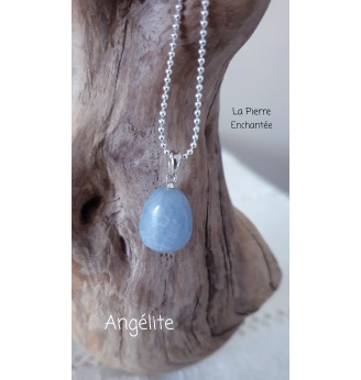 Pendentif en Angélite – Bijou de paix et de douceur spirituelle