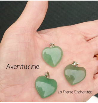 Pendentif  en Aventurine , petit cœur.