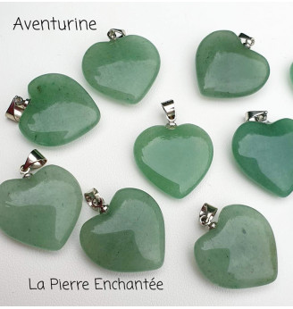 Pendentif  en Aventurine , petit cœur.