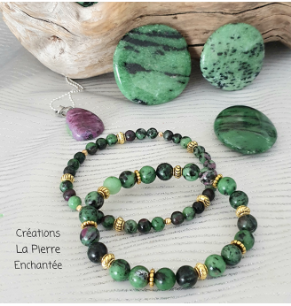 Bracelet en Rubis ZoÏsite, 8 mm .