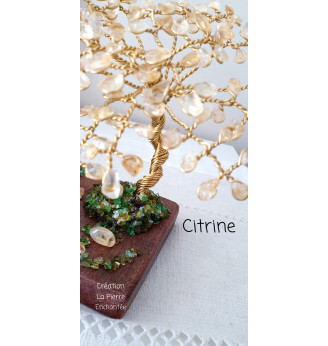 Arbre de vie en Citrine et Fleur de Lotus en Cristal .