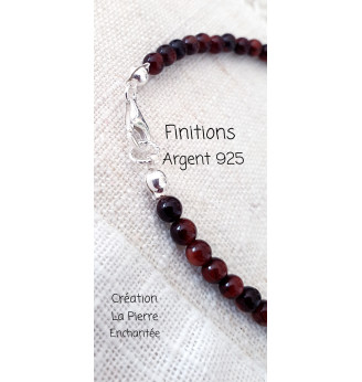 Collier ras de cou en Œil de Taureau .