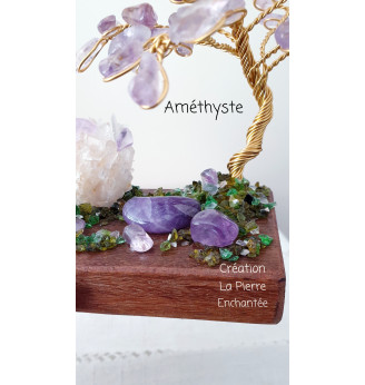 Arbre de vie en Améthyste et Amas de Quartz .