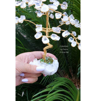 Arbre de vie en Cristal de Roche , sur Amas de Quartz.